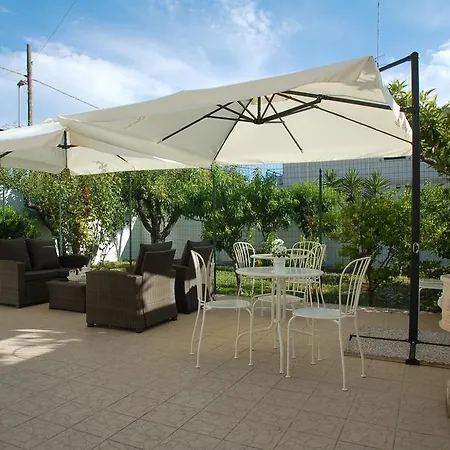 Giardino Dei Frutti Bed & Breakfast 2*