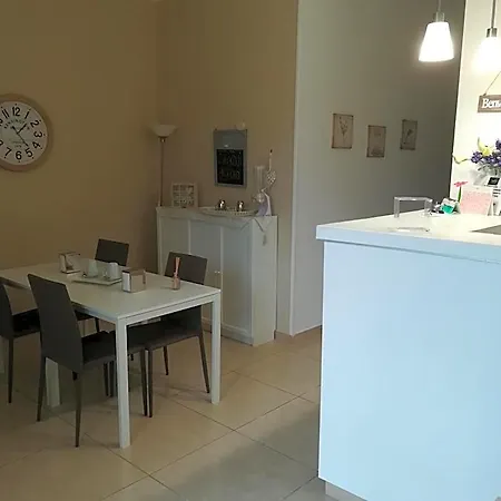 Giardino Dei Frutti 3* باري