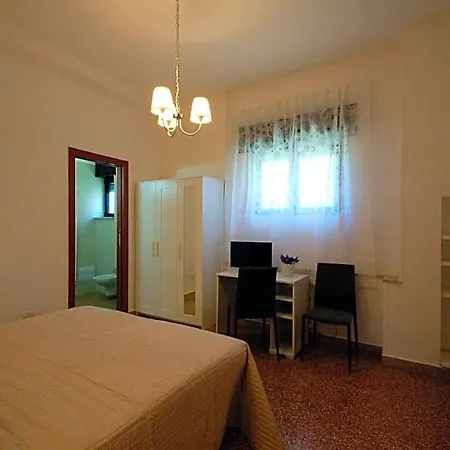 Giardino Dei Frutti 3* باري